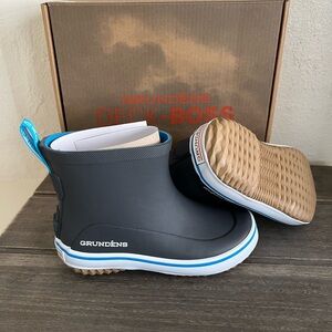 Grundens Kids Guppy Rain Boot Size 12 US